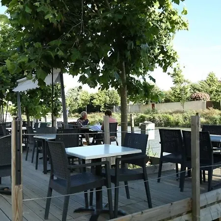 4 Etoiles - Piscine - Ccaffbg مكان تخييم *