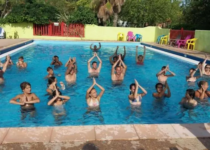 4 Etoiles - Piscine - Ccaffbg Kemping