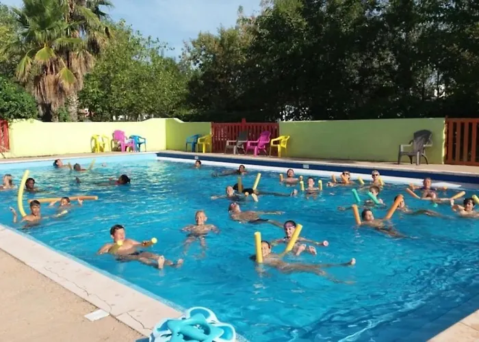 4 Etoiles - Piscine - Ccaffbg *